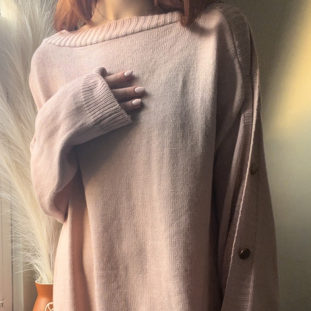 Royal & Reese Zoie Button Detail Boat Neck Sweater || Size: XL